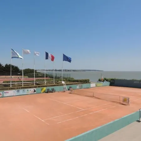Spacieux 2 A 450m De La Et Pres Du Centre De - Fr-1-71-75 Apartment Royan