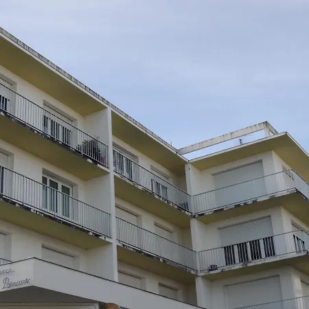 Spacieux 2 A 450m De La Et Pres Du Centre De - Fr-1-71-75 Apartment *
