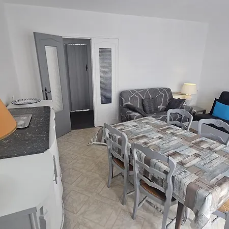 Apartment Spacieux 2 A 450m De La Et Pres Du Centre De - Fr-1-71-75 *